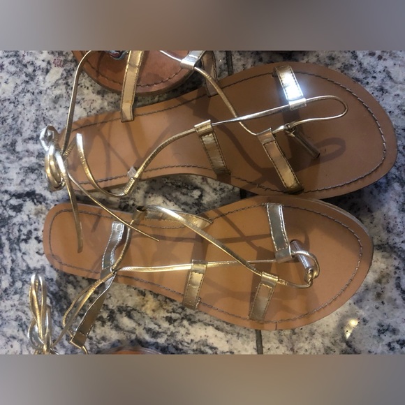 3 Retro sandals.  2 zigi soho beaded sandals and 1 gold gladiator sandals - Picture 2 of 7